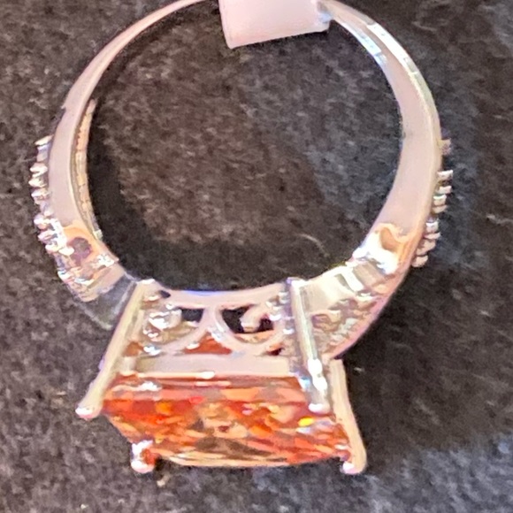 ❤️VALENTINES DAY❤️ Gorgeous 4.50 CT Infinity Ring. - Picture 6 of 8